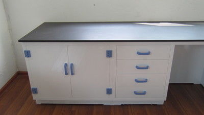 University Laboratory Wall Bench Scientific Workbench Physics Lab Table